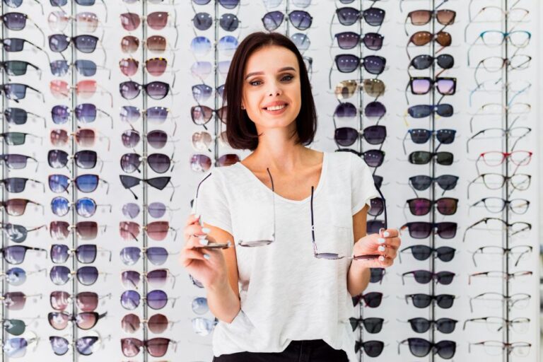 From Fashion to Functionality: How to Choose Sunglasses?